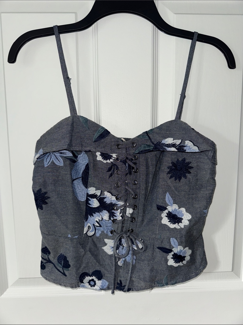 ILLA ILLA Gray Floral Lace-Up Bustier Camisole